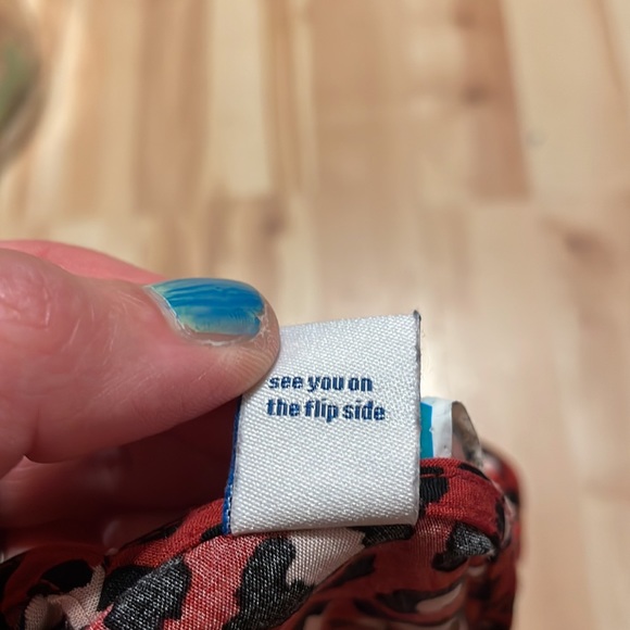 Old navy flowy leopard tank GUC - Picture 6 of 6